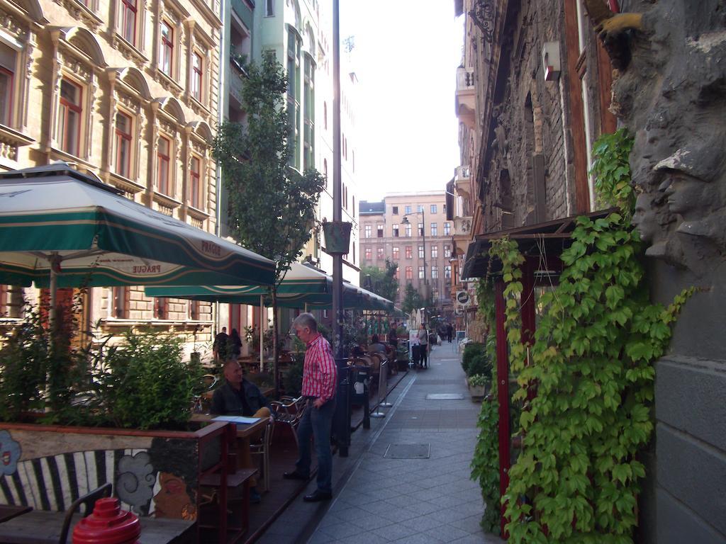 Ciao Budapest Hostel Eksteriør bilde